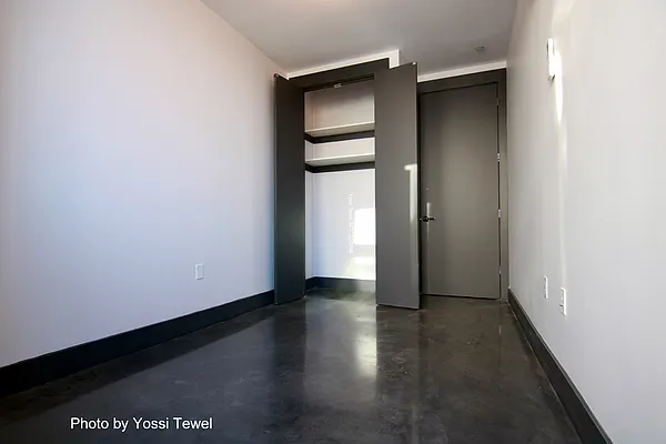 Rented by Compass | media 7