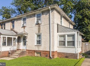 909 Macadam St, Chester, PA 19013