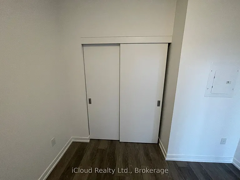 5 Wellington St S #202 — Photo 9