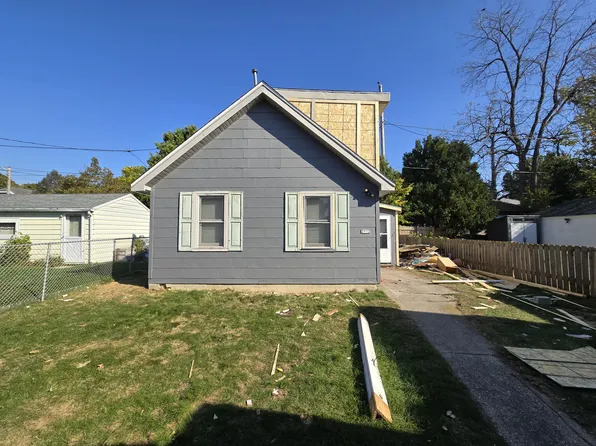 2972 N 75th St, Milwaukee, WI 53210