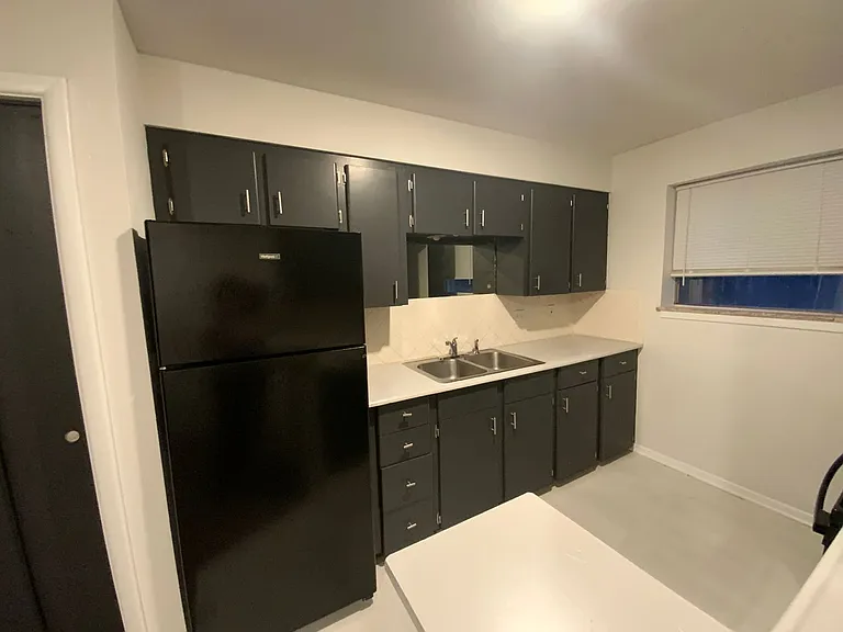 Library Place Apartments — Photo 8