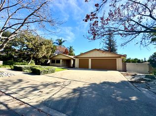 230 Armstrong Dr, Claremont, CA 91711