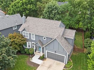 4720 Lone Elm St, Shawnee, KS 66226