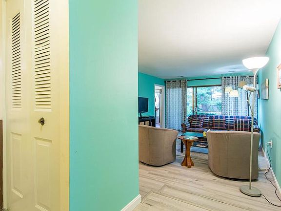 5th image of 419 Christopher Ave #130