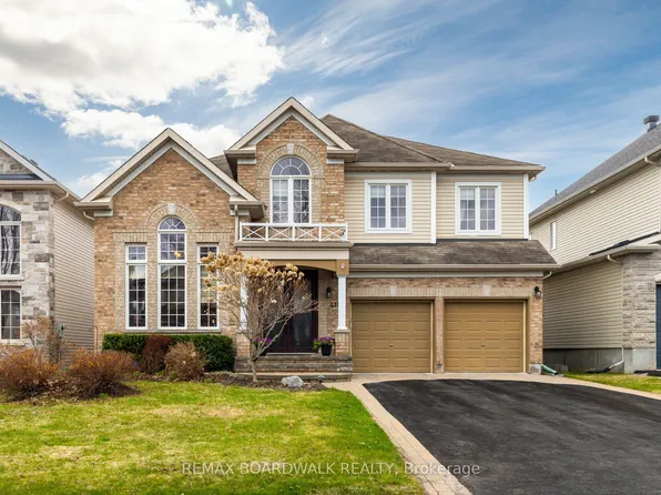 415 Landswood Way, Ottawa, ON K2S 0A3