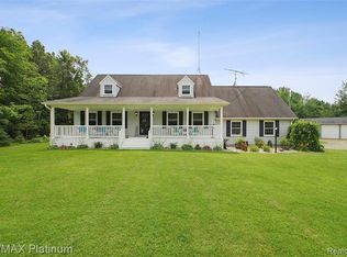 7055 W Allen Rd, Fowlerville, MI 48836
