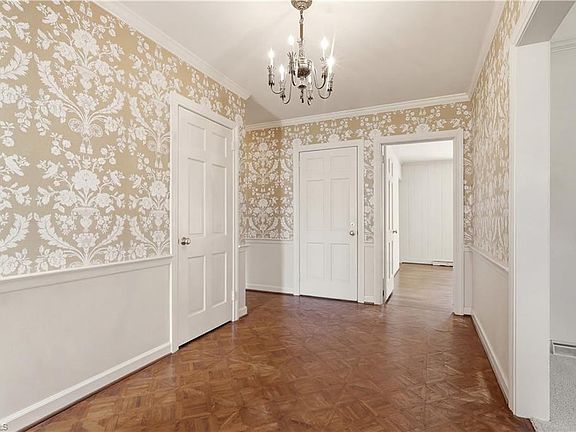 4th image of 698 Lichfield Rd