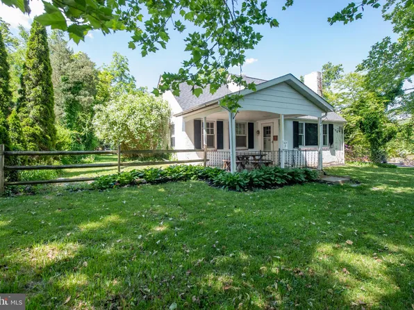 21 Culp Rd, Norristown, PA 19403