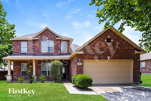 1746 Summerwood Ln Photo 1