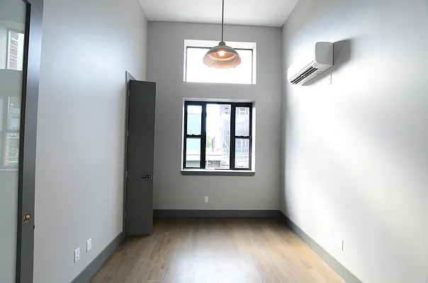 Rented by Miron Realty Group | media 30