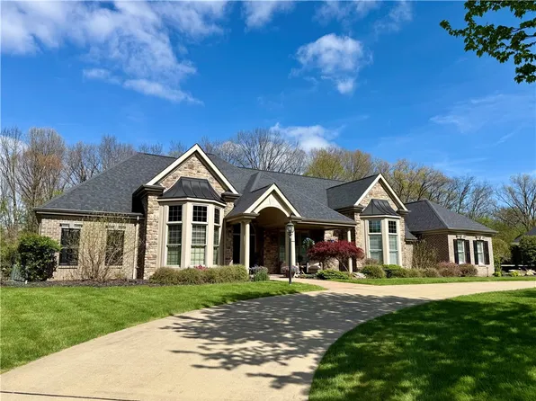 912 Champlain Pl, Gibsonia, PA 15044