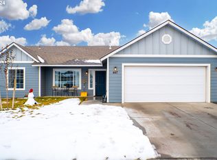 447 Cardinal Pl, Umatilla, OR 97882