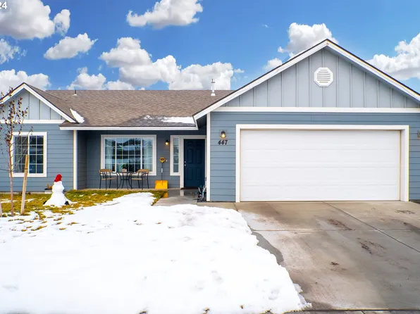 447 Cardinal Pl, Umatilla, OR 97882
