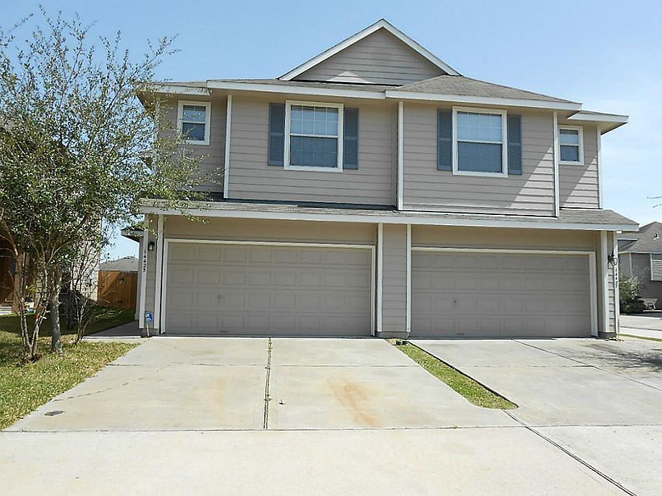 1st image of 14425 Birch Knoll Ln