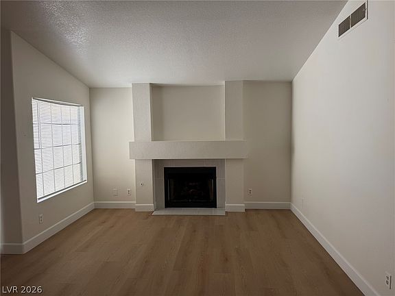 4th image of 2324 Chapman Hill Dr