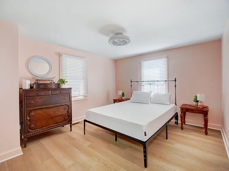 202 Homestead Ave #1 — Photo 12
