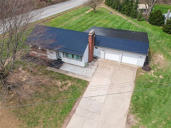 4th image of 137 Lapin Ln