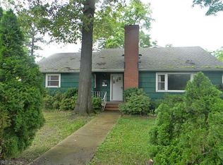 907 Edgewood Ave, Chesapeake, VA 23324