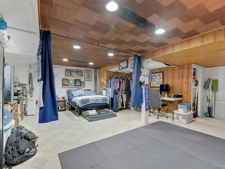 29 Deerfield Ave — Photo 22