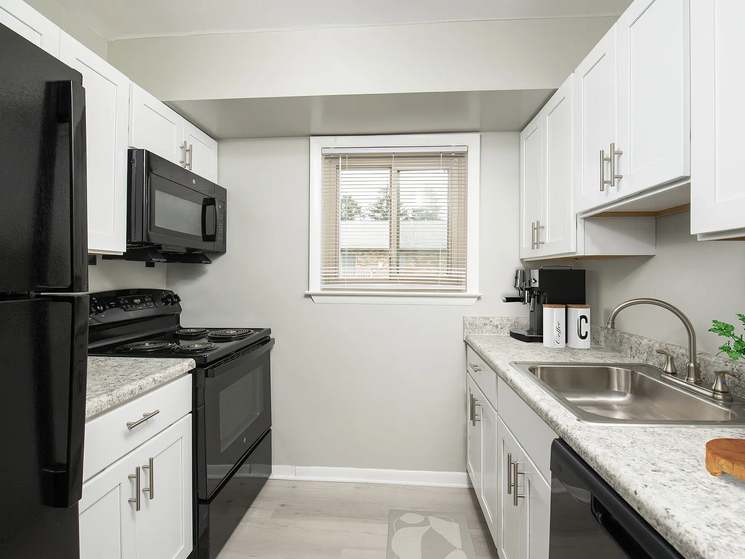 The Ridge — Photo 1