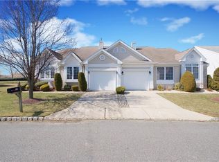 33 Gormley Ln #33, Monroe, NJ 08831