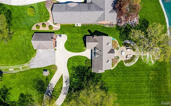 4th image of 27705 Elba Dr