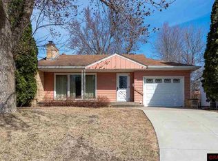 312 7th Ave NW, Waseca, MN 56093