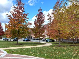 35 Riverwalk Way UNIT 213, Lowell, MA 01854