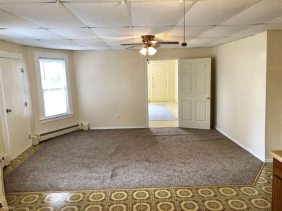 F04912D9-A85F-46B1-AE9C-064F6F819FD8