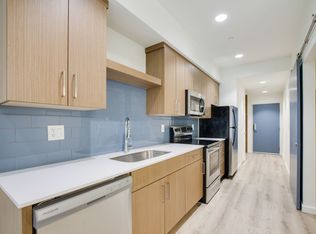 5959 S Virginia Ave #302, Portland, OR