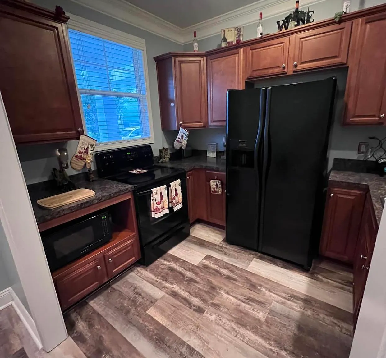 2 bed, 1224 sqft, $1,800 — Photo 3