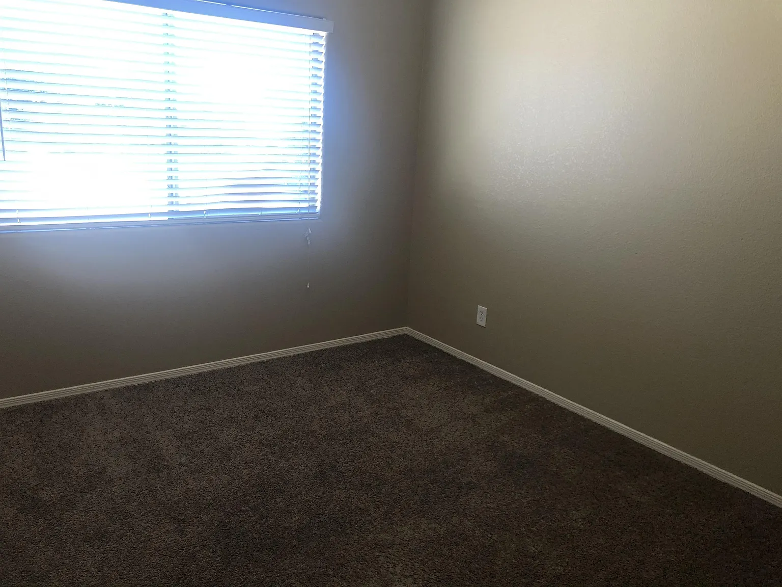 2838 E Tracy Ln Unit 2 - 1 — Photo 2
