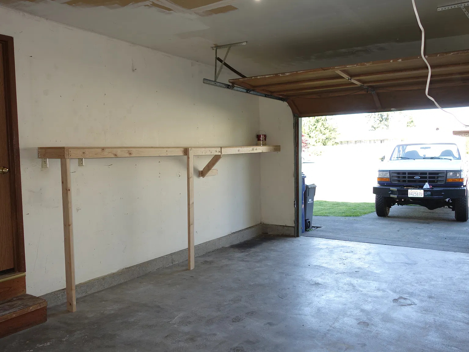 2 bed, 1.5 bath, 950 sqft, $2,300 — Photo 3