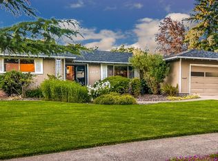 2925 Comice Dr, Medford, OR