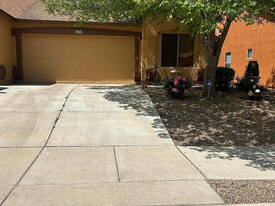 1st image of 6044 S Avenida Las Monjas