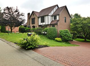 516 Donatello Dr, Irwin, PA 15642