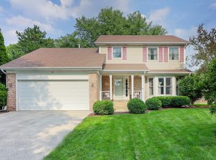 3 Hickory Oaks Ct, Bolingbrook, IL 60490