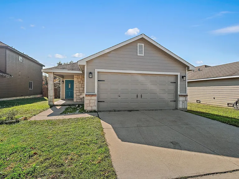 3538 Lantana Fls — Photo 1