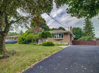 6 Bayly Dr, Brant, ON N3L 2P9