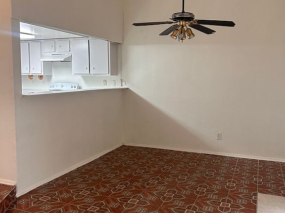 3rd image of 12651 Wellington Park Dr