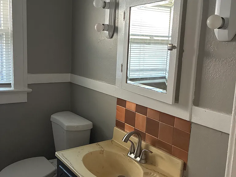 5543 Virginia Ave — Photo 4