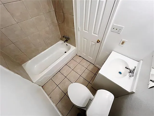 917 W Monterey Ct #B — Photo 8