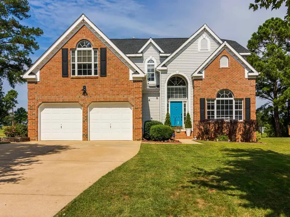 348 Seastone St, Raleigh, NC 27603