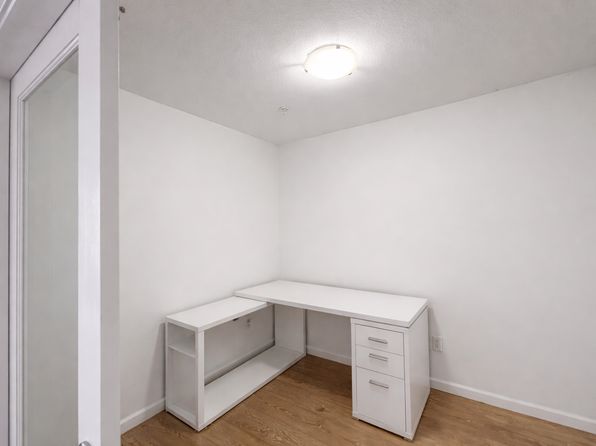 1 bedroom rental in Surrey — photo 8