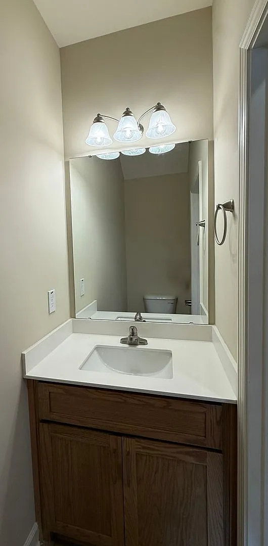 Fifth Street Apartments — Photo 2