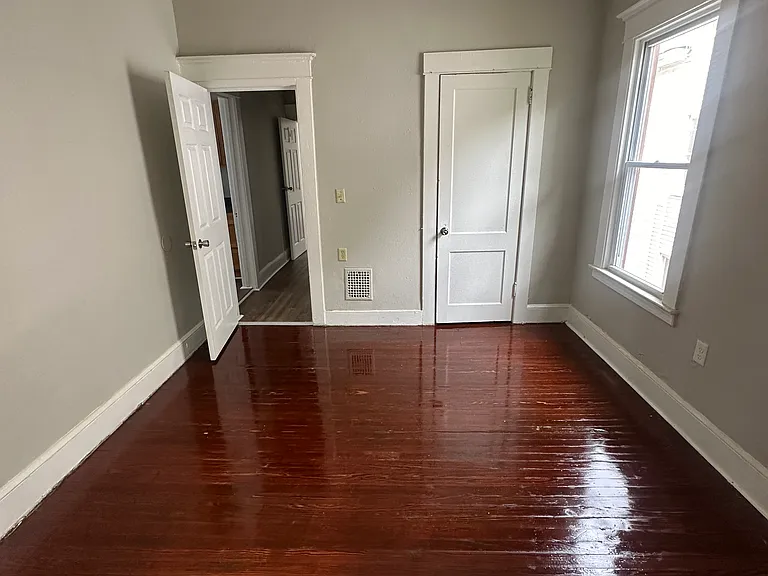 103 Sheffield Ave #2 — Photo 7