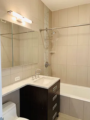 Rented by Algin Management | media 19