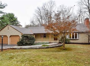 2 Reverknolls, Avon, CT 06001