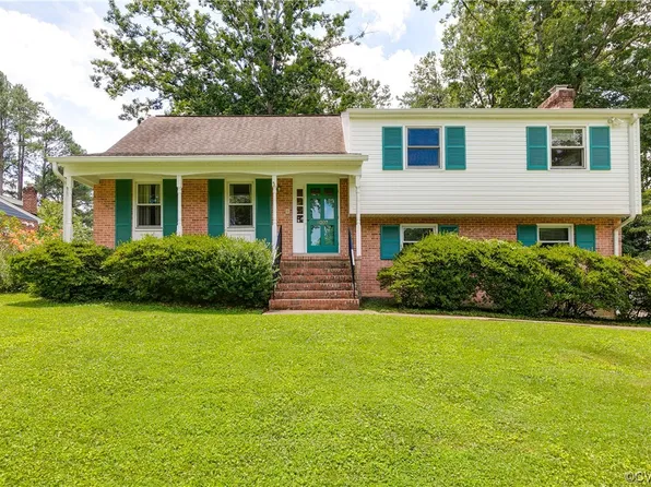 8207 Bronwood Rd, Henrico, VA 23229