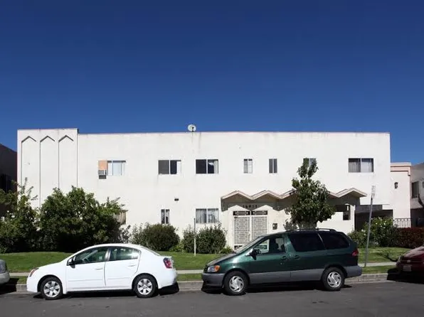 16935 Blackhawk St APT 10, Granada Hills, CA 91344